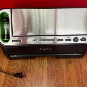 Foodsaver Vacuum Sealer Model V4435